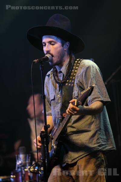 BLACK LIPS - 2009-11-06 - PARIS - La Cigale - Cole Alexander